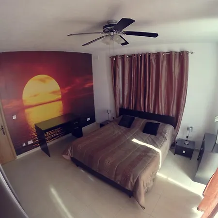 Holiday home Penthouse With Jacuzzi And Private Pool Mellieha