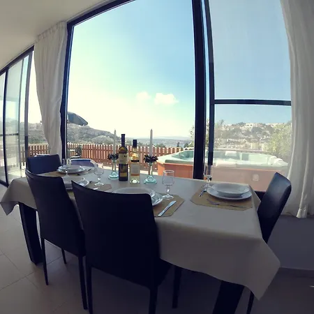 Holiday home Penthouse With Jacuzzi And Private Pool *