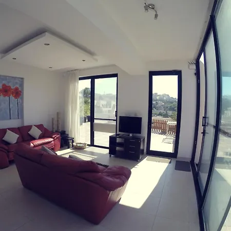 Penthouse With Jacuzzi And Private Pool Holiday home *